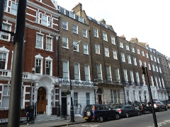 57 Wimpole Street, das Haus der Familie Asher, 2. Haus von links, in dem Paul von November bis Anfang 1966 wohnte; er untersttzte Peter Asher, vom Duo Peter & Gordon.