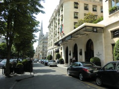 Hotel George V, in dem die Beatles bernachteten, genannt nach dem englischen Knig George V.