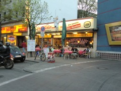 Cafe Restaurant M�ller, Reeperbahn, Nobistor; Hier speisten die Beatles.