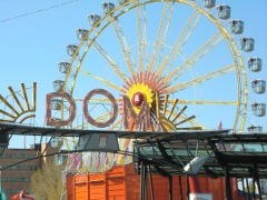 Heiligengeistfeld, Hamburger Dom; hier entstanden die bekannten Fotos von Astrid Kirchherr mit den Beatles auf dem Anh�nger von Hugo Haase Hannover.