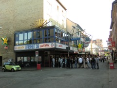 Kaiserkeller, Gro�e Freiheit 36; hier lernten sie die Fotografen Astrid Kirchherr, J�rgen Vollmer und Astrids Freund Klaus Voormann kennen.