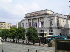 Empire Theatre, Lime Street; Liverpools gr��te B�hne; geh�rt zu den ersten und letzten (1965) Spielst�tten der Beatles