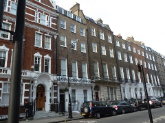 57 Wimpole Street, das Haus der Familie Asher, 2. Haus von links, in dem Paul von November bis Anfang 1966 wohnte; er unterst�tzte Peter Asher, vom Duo Peter & Gordon.